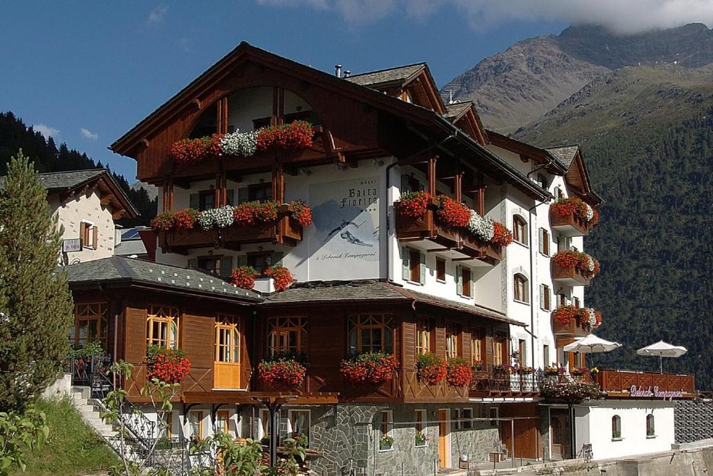 Hotel Baita Fiorita Santa Caterina Valfurva Luaran gambar
